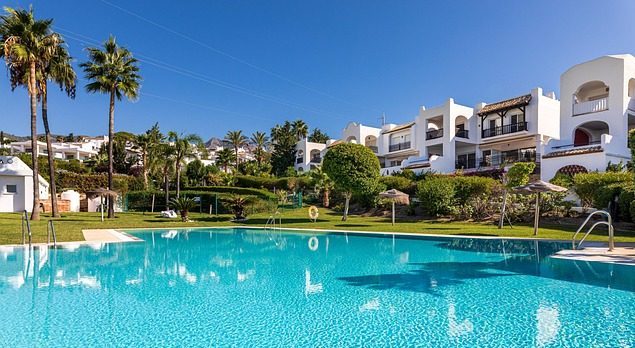 building-4579244_640